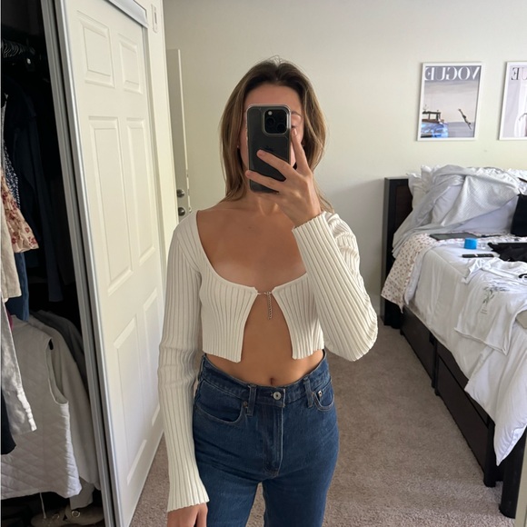 Princess Polly Long Sleeve Crop Top - Picture 2 of 2